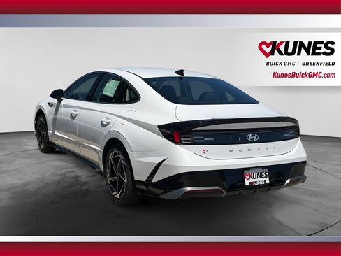 Used 2026 Hyundai Sonata SEL FWD image 8