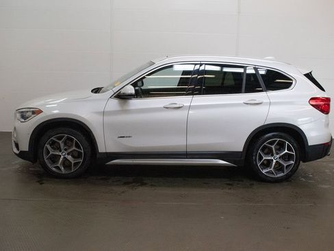 Used 2017 BMW X1 xDrive28i AWD/4WD image 7