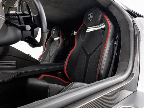 Used 2022 Lamborghini Aventador LP 780-4 Ultimae AWD/4WD image 18