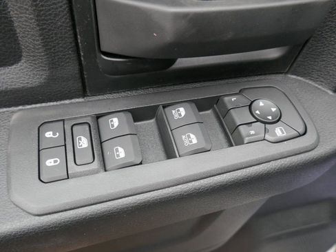 New 2026 RAM 2500 Tradesman AWD/4WD image 15