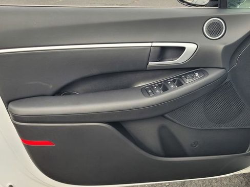 New 2026 Hyundai Sonata SEL FWD image 17