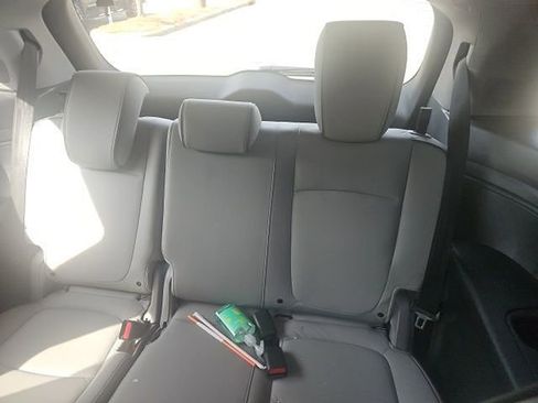 Used 2024 Honda Odyssey Elite image 9