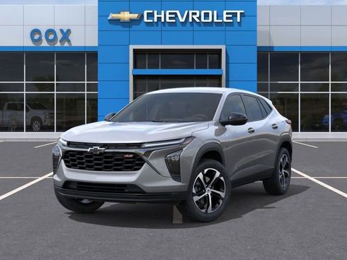 New 2026 Chevrolet Trax RS w/ Driver Confidence Package FWD image 6