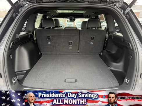 New 2025 Jeep Grand Cherokee Limited image 14