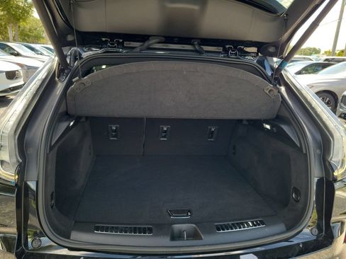 Used 2024 Cadillac XT4 Sport FWD image 11