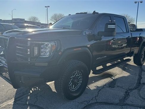 Used 2020 GMC Sierra 3500 AT4 w/ AT4 Premium Package image 4