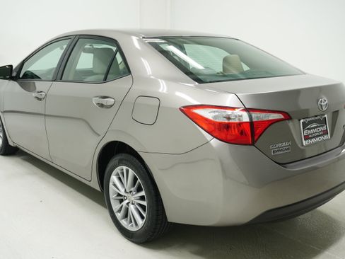 Used 2015 Toyota Corolla LE FWD image 6