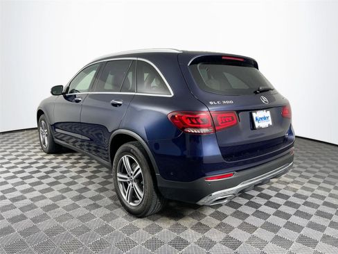 Certified 2022 Mercedes-Benz GLC 300 4MATIC image 4