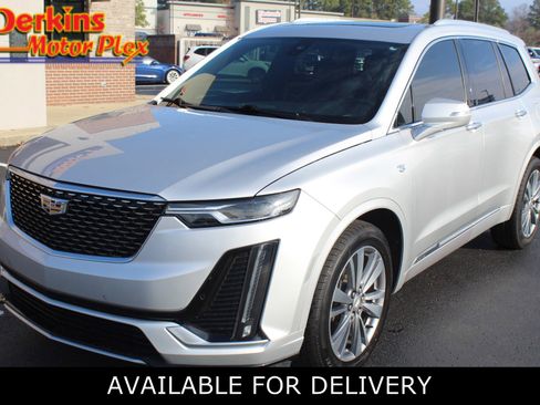 Used 2020 Cadillac XT6 Premium Luxury image 1