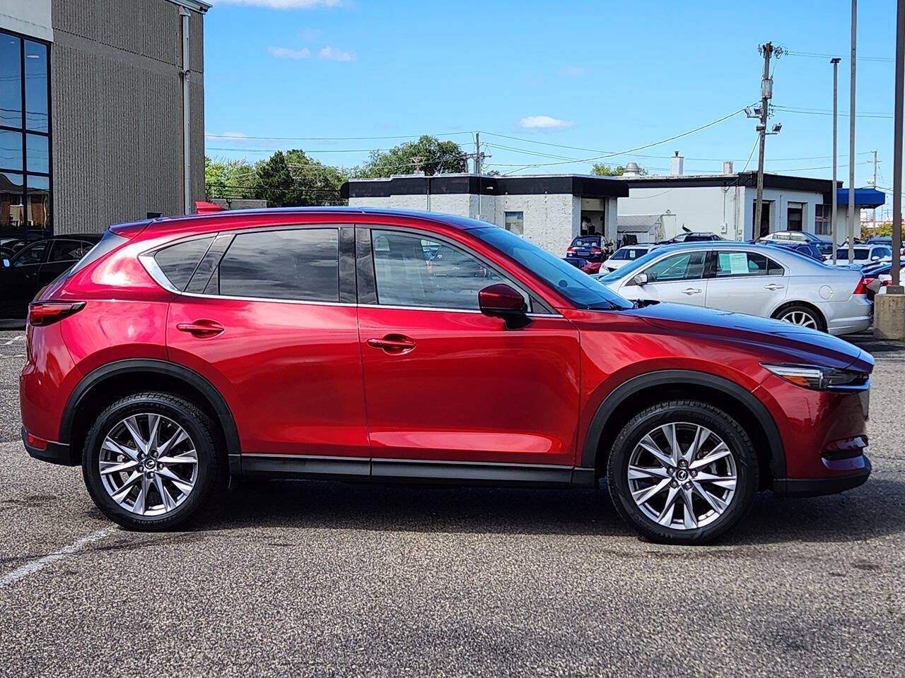 Used 2019 MAZDA CX-5 Grand Touring w/ GT Premium Package AWD/4WD image 3