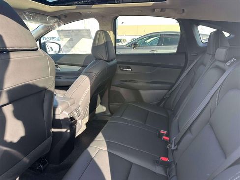 New 2025 Nissan Murano SL image 10