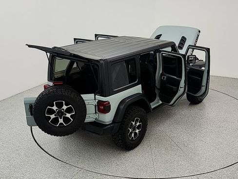 Used 2024 Jeep Wrangler Unlimited Rubicon w/ Convenience Group AWD/4WD image 38