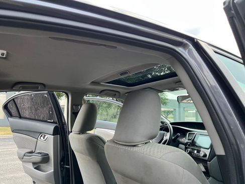 Used 2015 Honda Civic EX image 29
