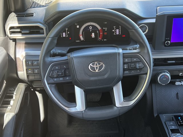 Used 2025 Toyota 4Runner SR5 RWD image 25