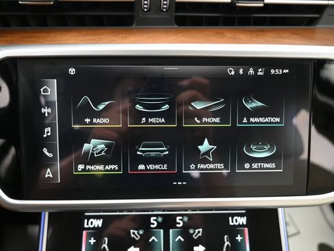 Used 2022 Audi A6 3.0T allroad Prestige w/ Prestige Package AWD/4WD image 13