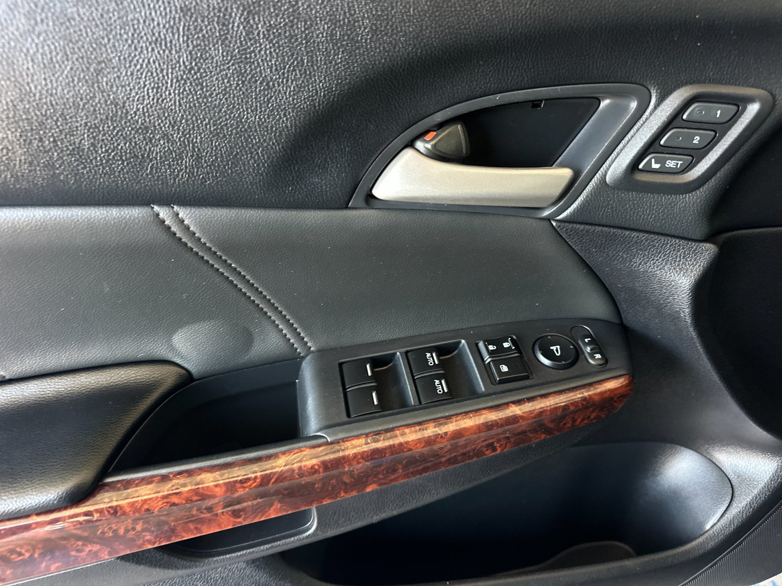 Used 2012 Honda Crosstour EX-L image 10