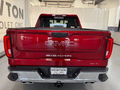 New 2026 GMC Sierra 1500 SLT w/ SLT Premium Plus Package image 32