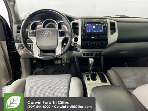 Used 2012 Toyota Tacoma 4x4 Double Cab image 24