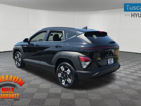 Used 2025 Hyundai Kona SEL AWD/4WD image 5