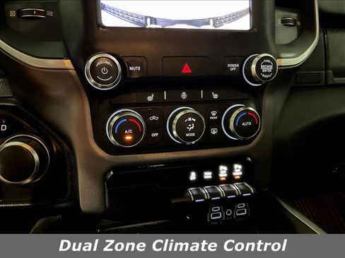 Used 2019 RAM 1500 Big Horn AWD/4WD image 16