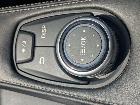 Used 2023 INFINITI QX50 Luxe FWD image 28
