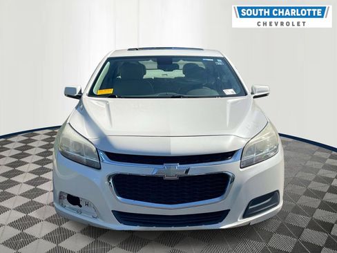 Used 2014 Chevrolet Malibu LT image 2