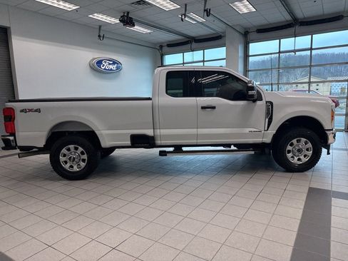 Used 2023 Ford F250 XLT w/ 360-Degree Camera Package image 14