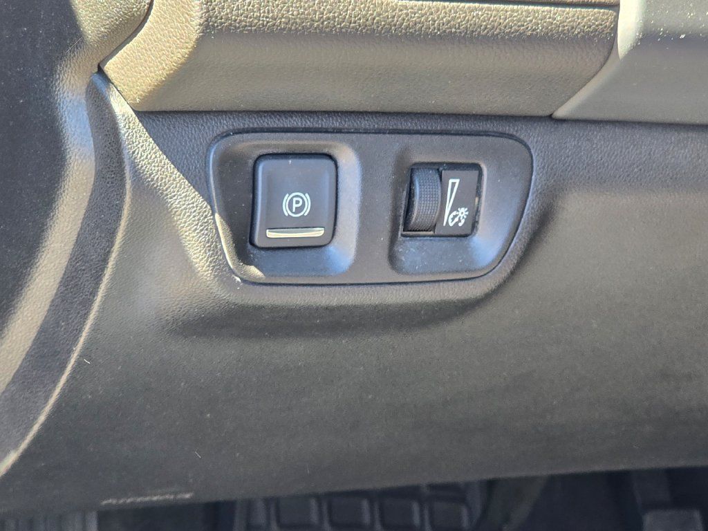 Used 2020 GMC Acadia SLT FWD image 7