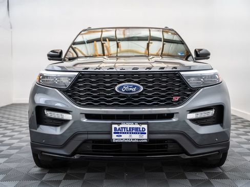 Used 2023 Ford Explorer ST w/ Equipment Group 401A AWD/4WD image 2