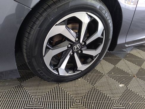 Used 2017 Honda Accord EX-L image 31
