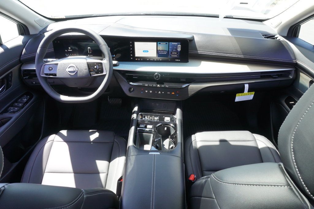 Certified 2025 Nissan Murano SL AWD/4WD image 11