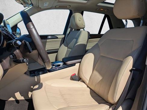 Used 2017 Mercedes-Benz GLE 350 image 17