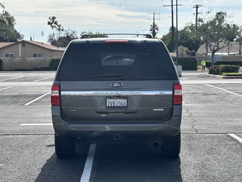 Used 2015 Ford Expedition EL XLT image 6