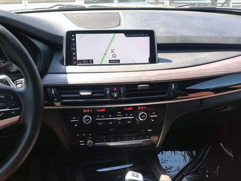 Used 2018 BMW X5 xDrive40e image 6