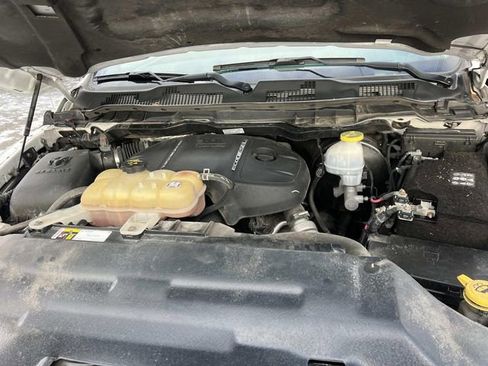 Used 2018 RAM 1500 Tradesman image 11