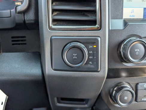 Used 2020 Ford F150 Raptor image 22