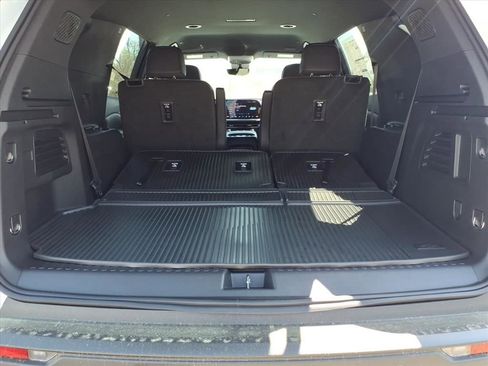 New 2026 Chevrolet Traverse LT FWD image 21