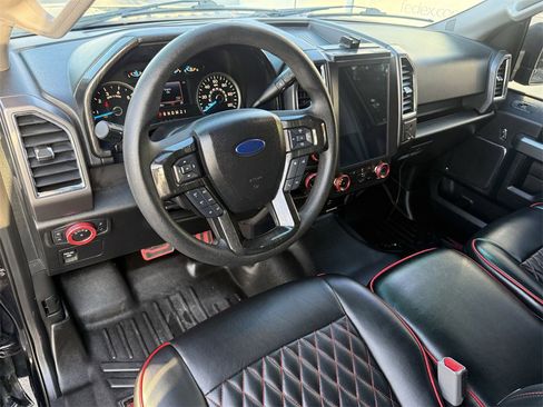 Used 2016 Ford F150 XLT w/ Trailer Tow Package image 10