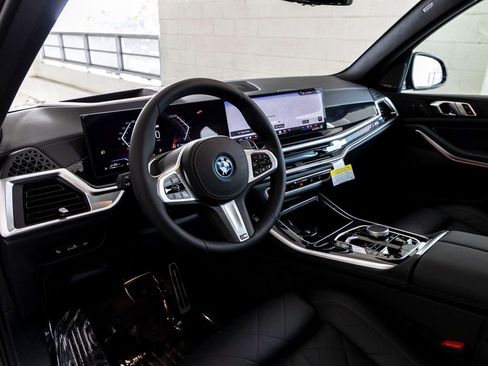 New 2026 BMW X5 xDrive50e image 15