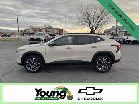 New 2026 Chevrolet Trax RS w/ Driver Confidence Package image 4