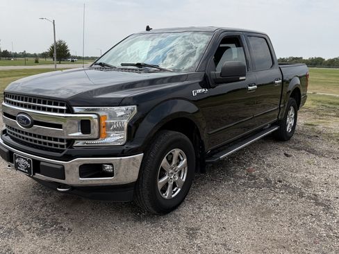 Used 2019 Ford F150 XLT w/ Equipment Group 302A Luxury AWD/4WD image 8