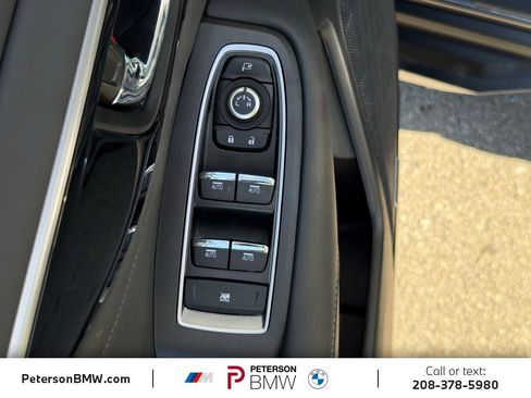 Used 2025 Subaru Outback Touring AWD/4WD image 15