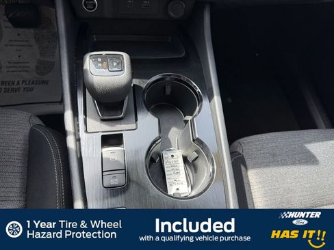 Used 2023 Nissan Rogue SV image 10