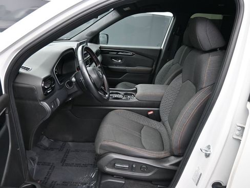 Certified 2023 Honda Pilot Sport image 18