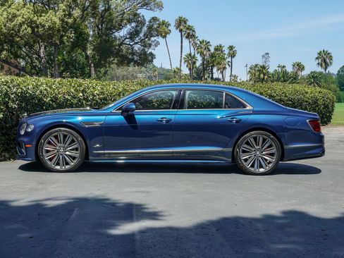 New 2025 Bentley Flying Spur Plug-In Hybrid AWD/4WD image 3