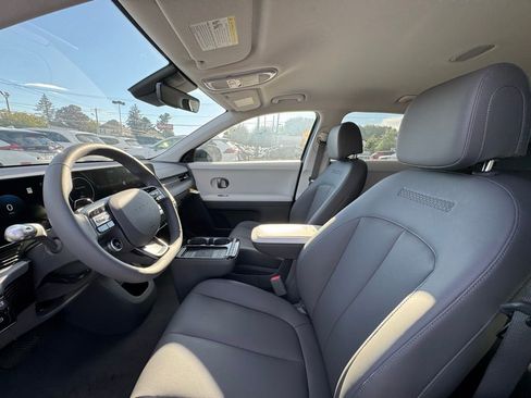 New 2025 Hyundai Ioniq 5 SEL image 20