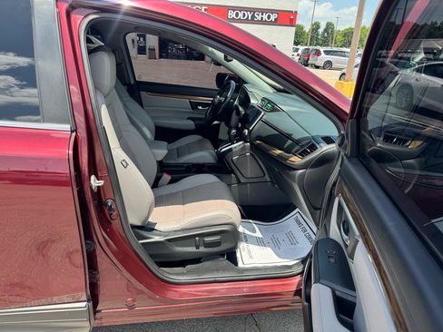 Used 2017 Honda CR-V EX-L image 9