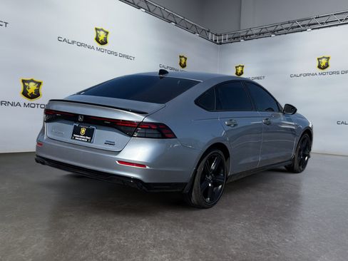 Used 2025 Honda Accord Sport image 5