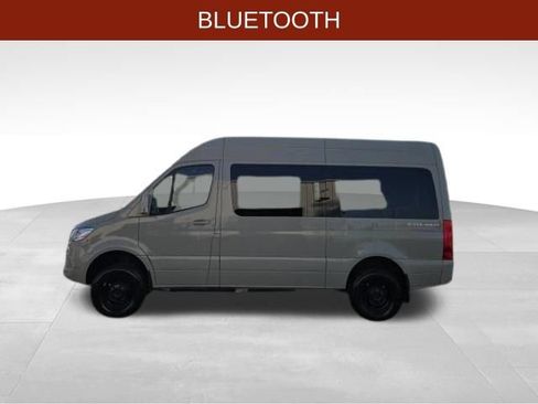 Used 2022 Mercedes-Benz Sprinter 2500 image 4