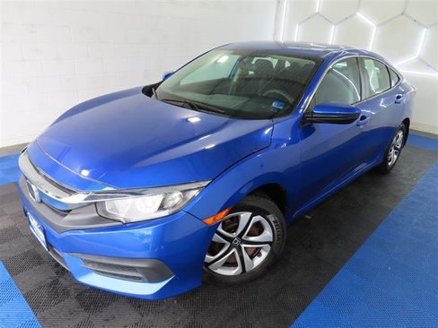Used 2018 Honda Civic LX image 4